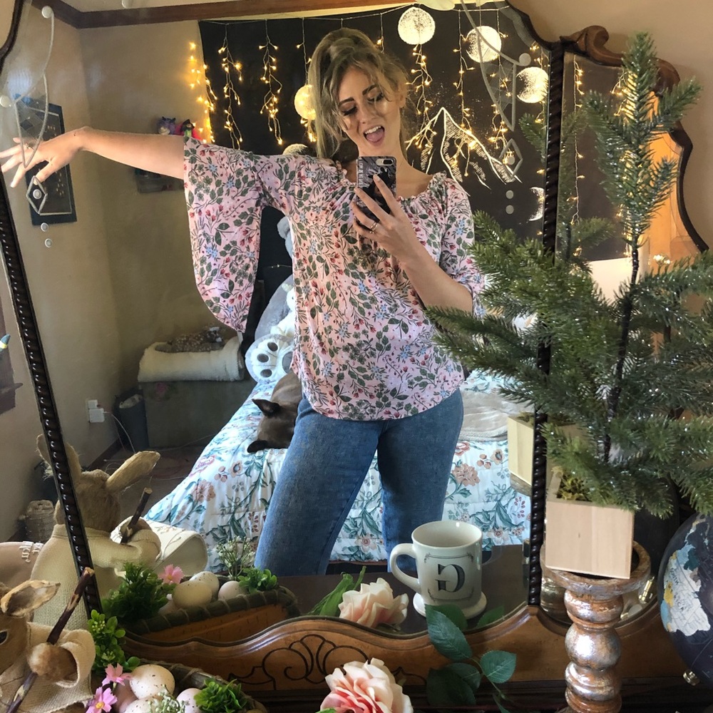 Boho Blush Pink Floral Ruffle-Sleeves Peasant Top
